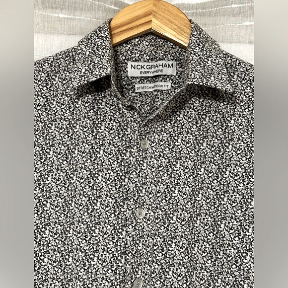 Nick Graham Casual Button Down - Picture 1 of 3